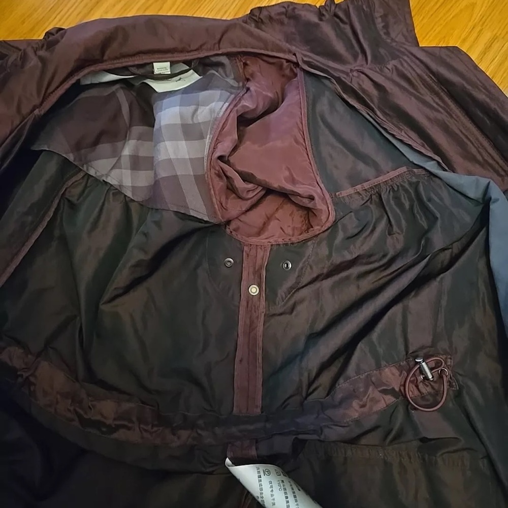 Burberry Jacket - Picture 8 of 16